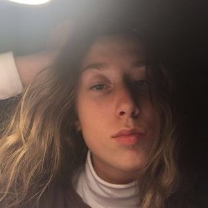 Meet your Posher, Lucy